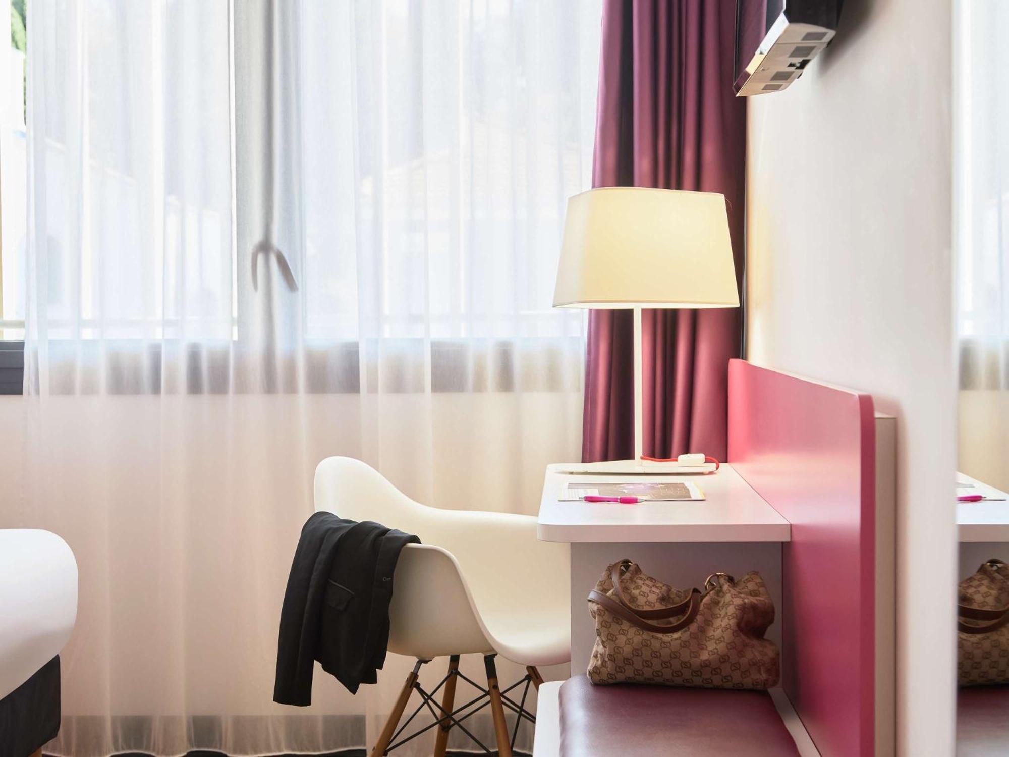 Ibis Styles Montelimar Centre Hotell Exteriör bild